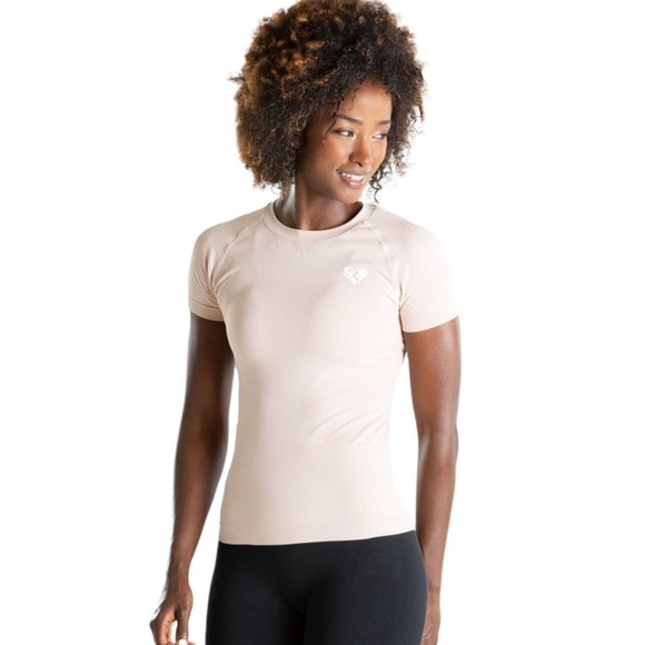 Women's Best Wear POWER SEAMLESS T-SHIRT nude - Picture 1 of 14
